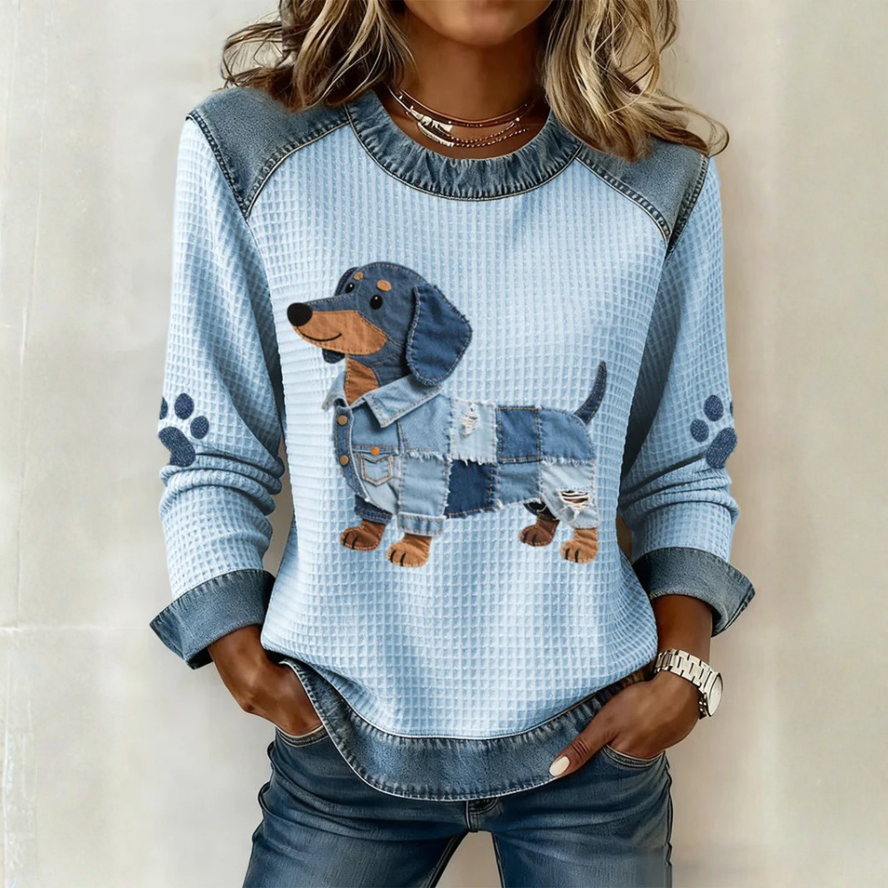 Nuria - Charming Dachshund with denim patchwork and V-neck
